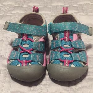 Toddler Keens sandals/Water shoes